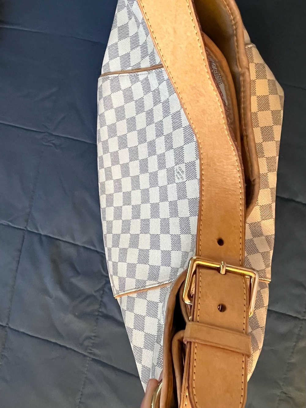 Louis Vuitton Galleria GM bag - Picture 9 of 11